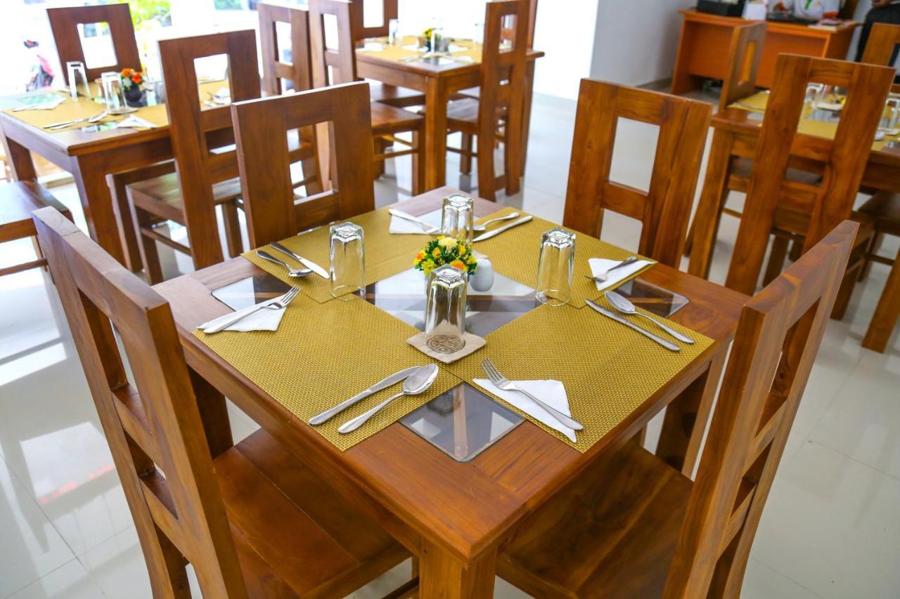 Citrus Cafe & Restaurant Ξενοδοχείο Κάντι Εξωτερικό φωτογραφία